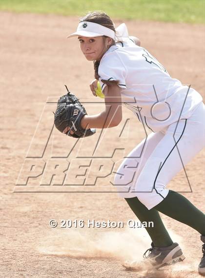 Thumbnail 2 in Foothill @ Brea Olinda photogallery.