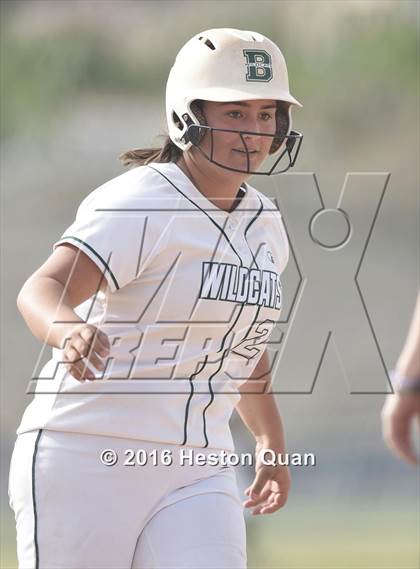 Thumbnail 1 in Foothill @ Brea Olinda photogallery.
