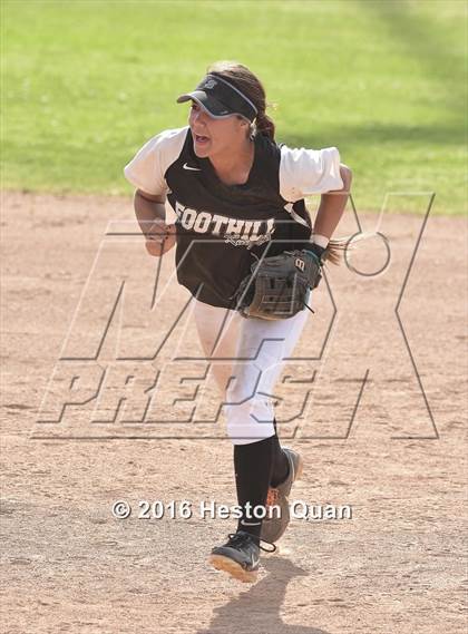 Thumbnail 3 in Foothill @ Brea Olinda photogallery.