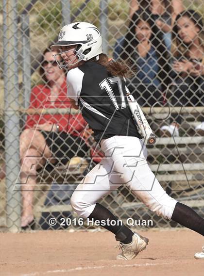 Thumbnail 1 in Foothill @ Brea Olinda photogallery.