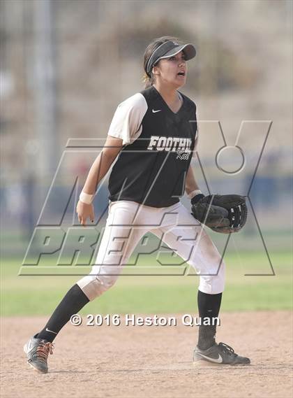 Thumbnail 2 in Foothill @ Brea Olinda photogallery.