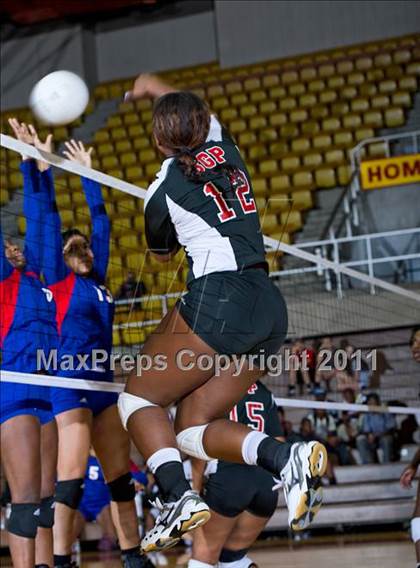 Thumbnail 2 in South Grand Prairie vs. Duncanville photogallery.