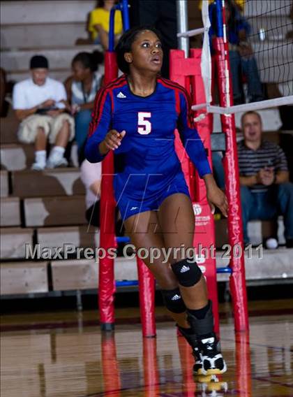 Thumbnail 1 in South Grand Prairie vs. Duncanville photogallery.