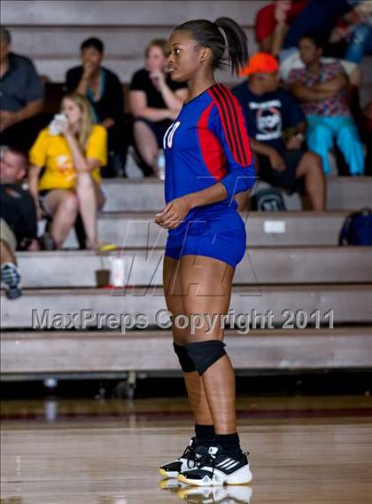 Thumbnail 1 in South Grand Prairie vs. Duncanville photogallery.