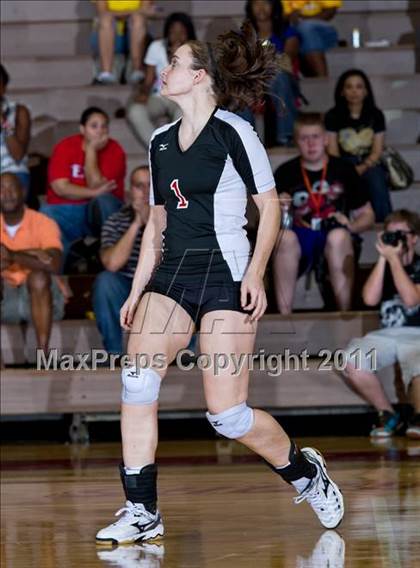 Thumbnail 2 in South Grand Prairie vs. Duncanville photogallery.