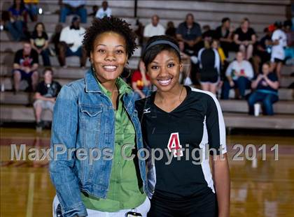 Thumbnail 2 in South Grand Prairie vs. Duncanville photogallery.