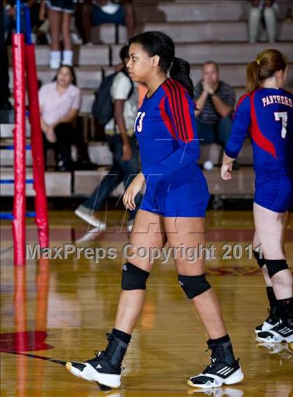 Thumbnail 2 in South Grand Prairie vs. Duncanville photogallery.