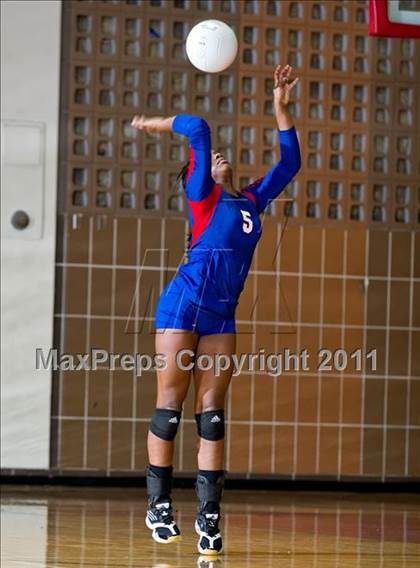 Thumbnail 1 in South Grand Prairie vs. Duncanville photogallery.