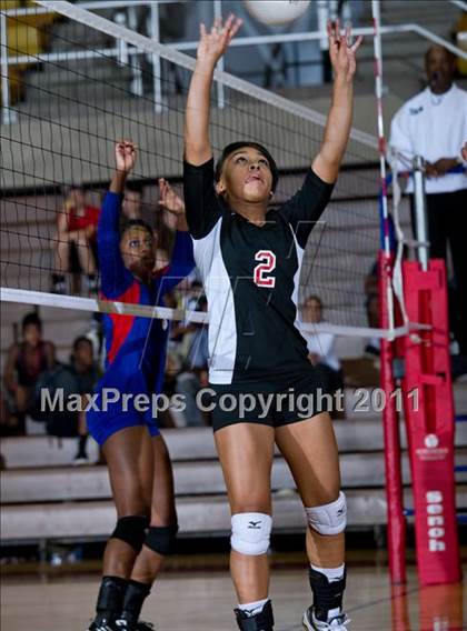 Thumbnail 1 in South Grand Prairie vs. Duncanville photogallery.