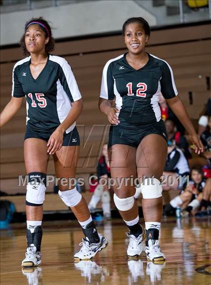 Thumbnail 1 in South Grand Prairie vs. Duncanville photogallery.