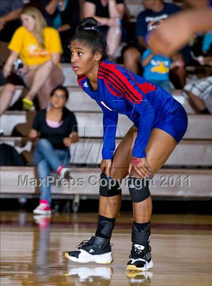 Thumbnail 2 in South Grand Prairie vs. Duncanville photogallery.