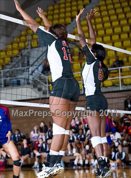 Thumbnail 3 in South Grand Prairie vs. Duncanville photogallery.