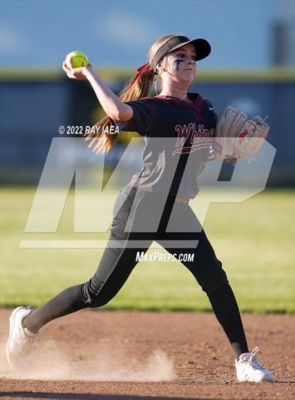 Thumbnail 1 in Whitney @ Elk Grove photogallery.