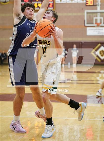 Thumbnail 3 in Eureka vs Virginia City (NIAA Class 1A State Quarterfinals) photogallery.
