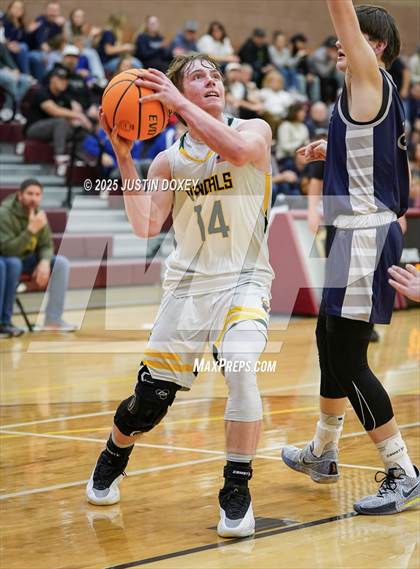 Thumbnail 2 in Eureka vs Virginia City (NIAA Class 1A State Quarterfinals) photogallery.