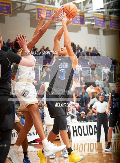 Thumbnail 2 in IMG Academy @ Hillcrest Prep (John Wall Holiday Invitational) photogallery.