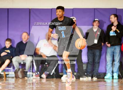 Thumbnail 2 in IMG Academy @ Hillcrest Prep (John Wall Holiday Invitational) photogallery.