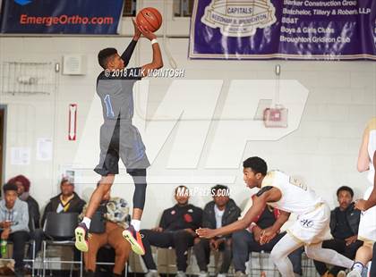 Thumbnail 3 in IMG Academy @ Hillcrest Prep (John Wall Holiday Invitational) photogallery.