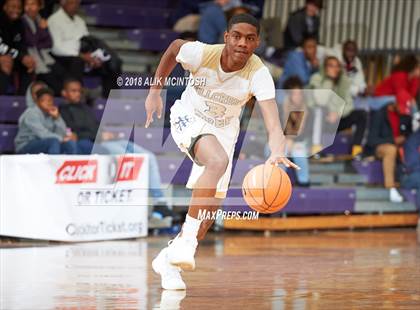 Thumbnail 2 in IMG Academy @ Hillcrest Prep (John Wall Holiday Invitational) photogallery.