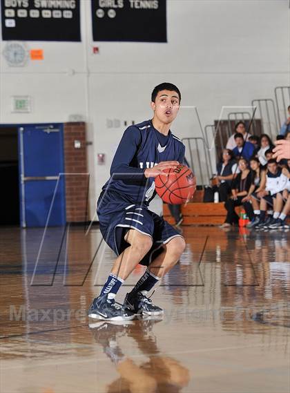 Thumbnail 1 in Broomfield vs. Lincoln photogallery.