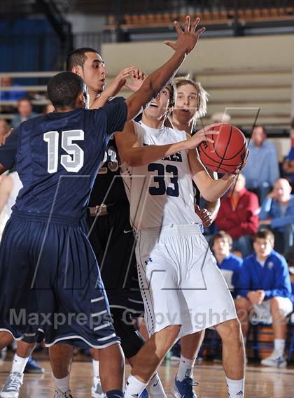 Thumbnail 3 in Broomfield vs. Lincoln photogallery.