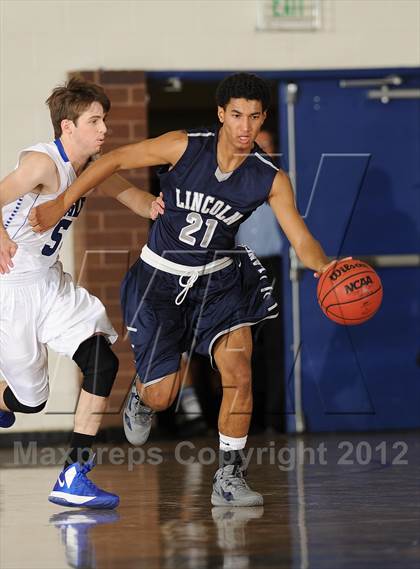 Thumbnail 3 in Broomfield vs. Lincoln photogallery.