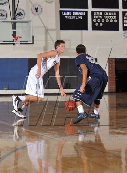 Thumbnail 3 in Broomfield vs. Lincoln photogallery.