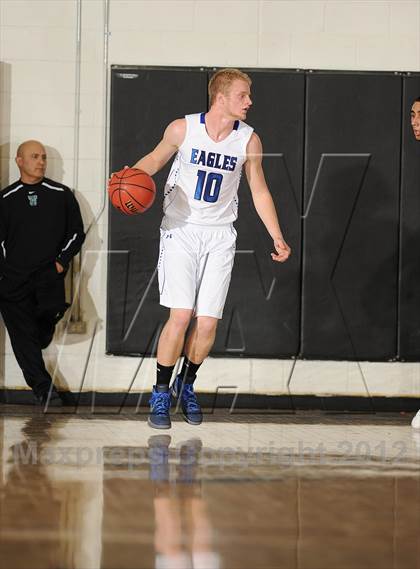 Thumbnail 3 in Broomfield vs. Lincoln photogallery.