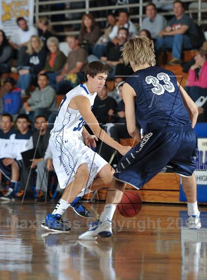 Thumbnail 2 in Broomfield vs. Lincoln photogallery.
