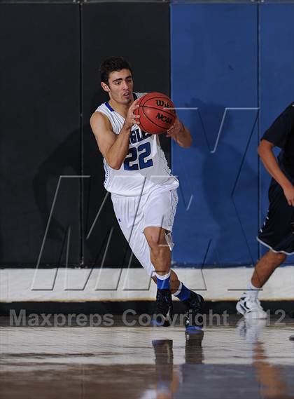 Thumbnail 3 in Broomfield vs. Lincoln photogallery.