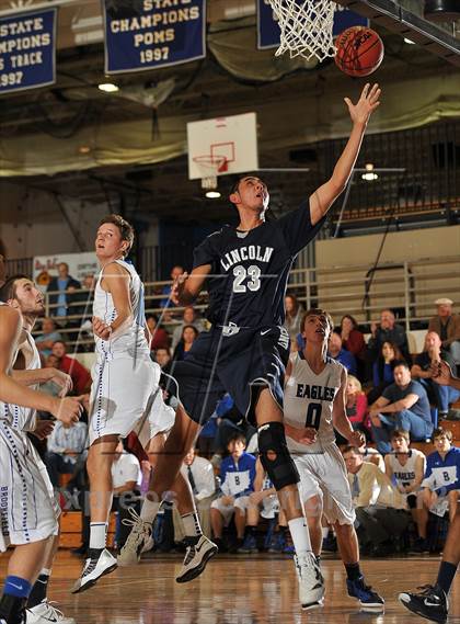 Thumbnail 3 in Broomfield vs. Lincoln photogallery.