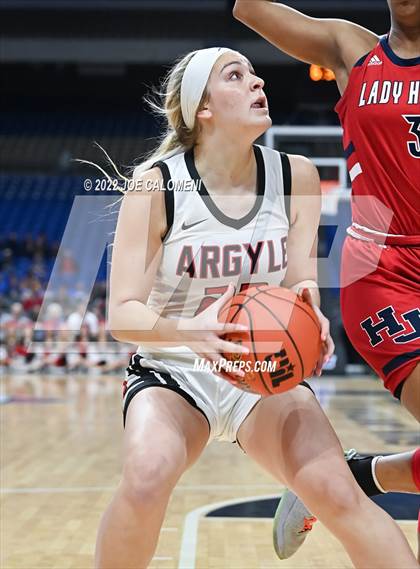 Thumbnail 1 in Argyle vs Hardin-Jefferson (UIL 4A State Semifinals) photogallery.