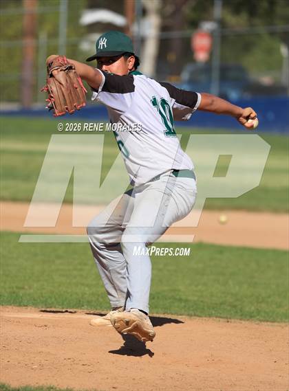 Thumbnail 3 in Hamilton vs Franklin photogallery.