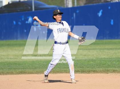 Thumbnail 1 in Hamilton vs Franklin photogallery.