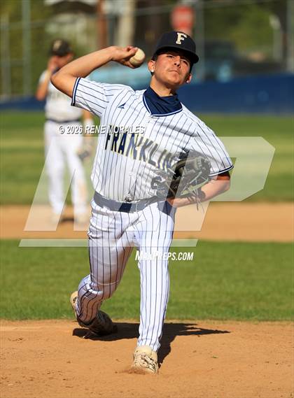 Thumbnail 2 in Hamilton vs Franklin photogallery.