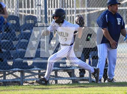 Thumbnail 3 in Hamilton vs Franklin photogallery.