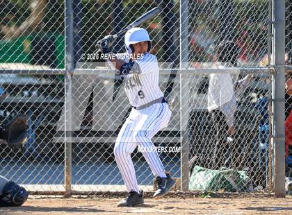 Thumbnail 2 in Hamilton vs Franklin photogallery.