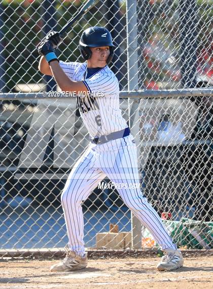 Thumbnail 1 in Hamilton vs Franklin photogallery.