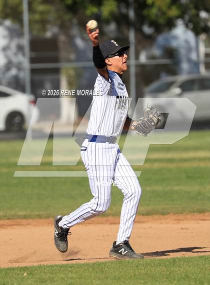 Thumbnail 3 in Hamilton vs Franklin photogallery.
