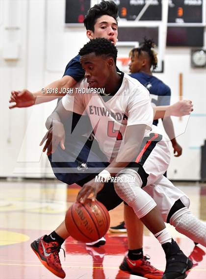 Thumbnail 1 in Chino Hills @ Etiwanda photogallery.