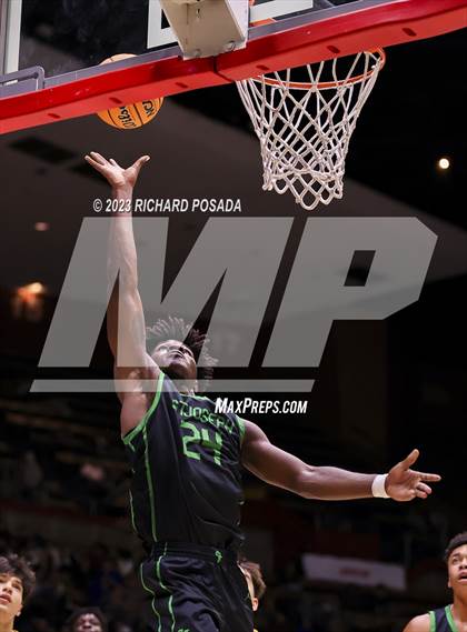 Thumbnail 2 in St. Joseph vs. Clovis West (CIF CS D1 Championship) photogallery.