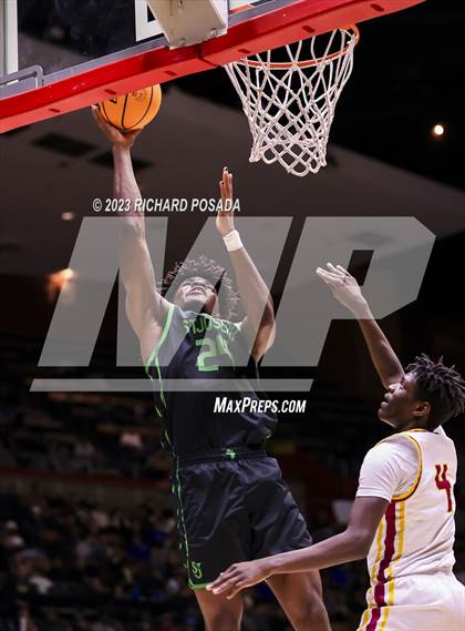 Thumbnail 3 in St. Joseph vs. Clovis West (CIF CS D1 Championship) photogallery.