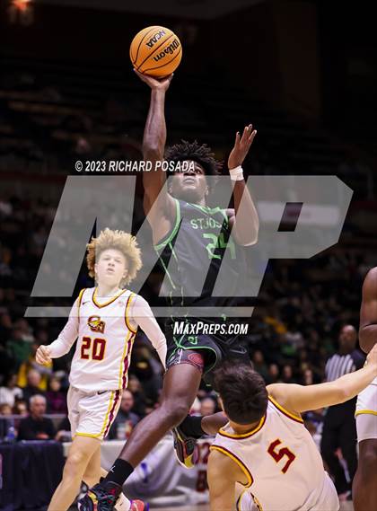 Thumbnail 3 in St. Joseph vs. Clovis West (CIF CS D1 Championship) photogallery.