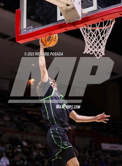 Thumbnail 3 in St. Joseph vs. Clovis West (CIF CS D1 Championship) photogallery.
