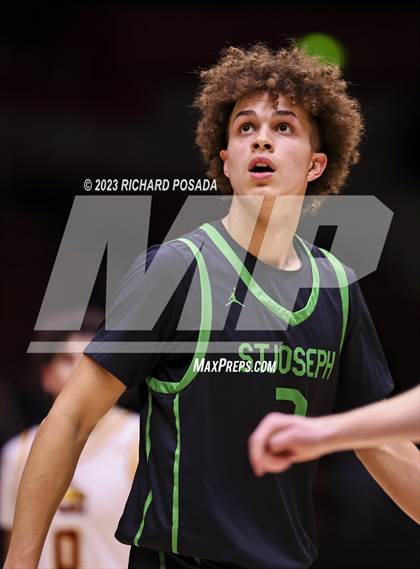 Thumbnail 2 in St. Joseph vs. Clovis West (CIF CS D1 Championship) photogallery.