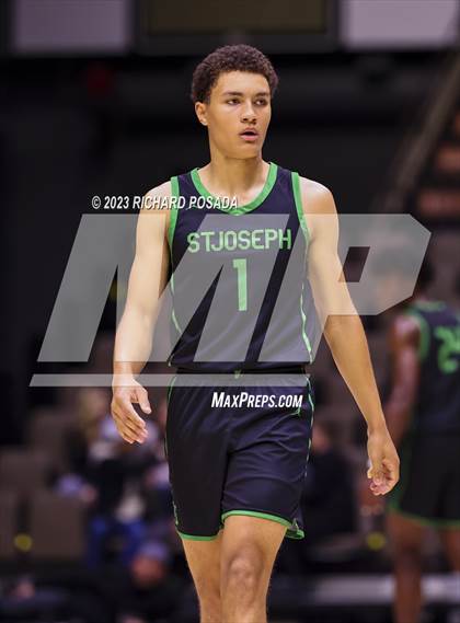 Thumbnail 3 in St. Joseph vs. Clovis West (CIF CS D1 Championship) photogallery.