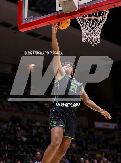 Thumbnail 2 in St. Joseph vs. Clovis West (CIF CS D1 Championship) photogallery.