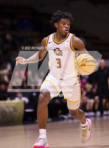 Thumbnail 3 in St. Joseph vs. Clovis West (CIF CS D1 Championship) photogallery.