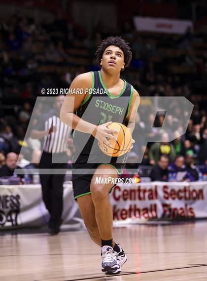 Thumbnail 3 in St. Joseph vs. Clovis West (CIF CS D1 Championship) photogallery.