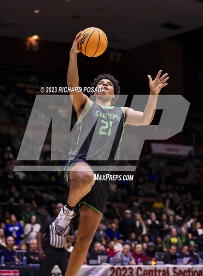 Thumbnail 1 in St. Joseph vs. Clovis West (CIF CS D1 Championship) photogallery.